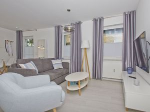 23068321-Ferienwohnung-4-Groß Zicker-300x225-4