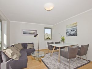 23956844-Ferienwohnung-4-Groß Zicker-300x225-2