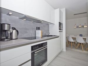 23957239-Ferienwohnung-4-Groß Zicker-300x225-5