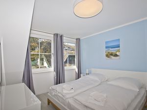 23957229-Ferienwohnung-6-Groß Zicker-300x225-4