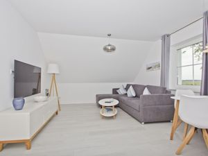 23957241-Ferienwohnung-2-Groß Zicker-300x225-4