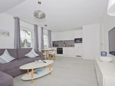 Ferienwohnung für 2 Personen (47 m²) in Groß Zicker 5/10