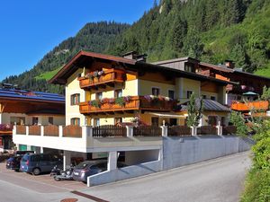 864878-Ferienwohnung-8-Grossarl-300x225-0