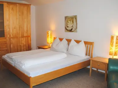 68-Rose Schlafzimmer 9