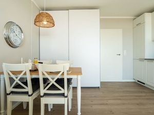 23676919-Ferienwohnung-4-Großenbrode-300x225-4