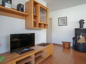 23368738-Ferienwohnung-4-Großenbrode-300x225-2