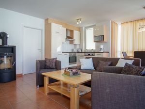 23368738-Ferienwohnung-4-Großenbrode-300x225-3