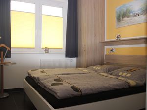 23471919-Ferienwohnung-4-Großenbrode-300x225-5