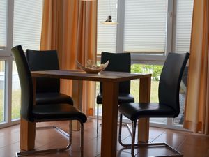 23472052-Ferienwohnung-2-Großenbrode-300x225-3