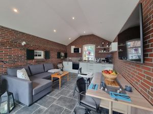 23884419-Ferienwohnung-3-Großheide-300x225-3