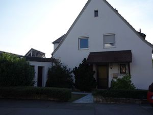 22293417-Ferienwohnung-3-Großheirath-300x225-3