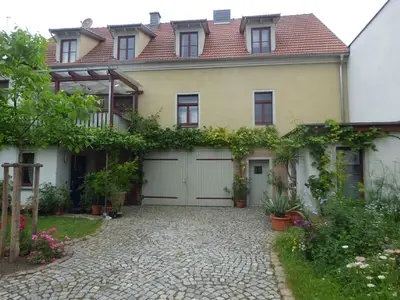 Ferienwohnung für 6 Personen in Großjena 1/10