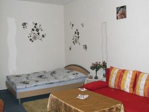 22424795-Ferienwohnung-4-Großobringen-300x225-5