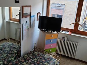 24037218-Ferienwohnung-4-Grottammare-300x225-5