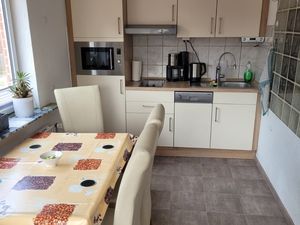 18582579-Ferienwohnung-4-Grube-300x225-2