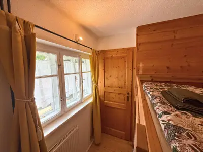 Schlafzimmer mit Etaggenbett