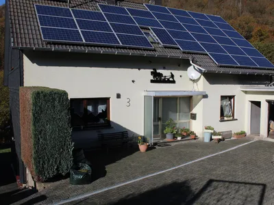 Hier wohnen wir
