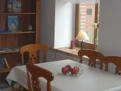 Ferienwohnung für 5 Personen (50 m²) in Grünendeich 9/10