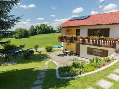 Ferienwohnung für 3 Personen (45 m²) in Grünkraut 1/10