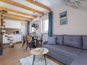 23644933-Ferienwohnung-4-Grzybowo-300x225-0