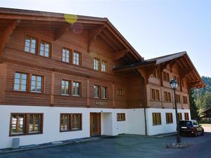 23840210-Ferienwohnung-4-Gstaad-300x225-2