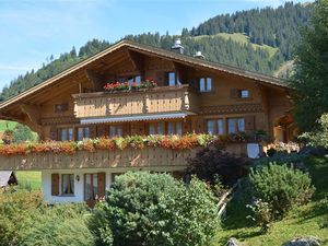 18371635-Ferienwohnung-8-Gstaad-300x225-1