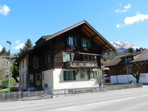 18372057-Ferienwohnung-4-Gstaad-300x225-1