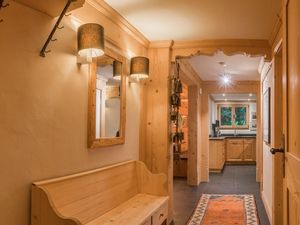 18372141-Ferienwohnung-6-Gstaad-300x225-3