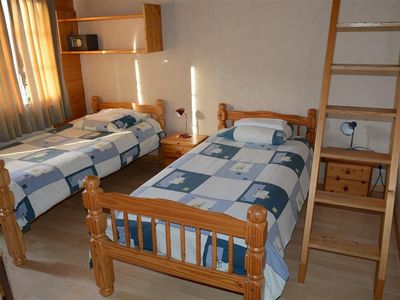 Schlafzimmer 1