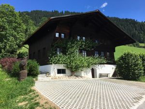 18371718-Ferienwohnung-6-Gstaad-300x225-3