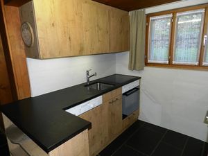 23839673-Ferienwohnung-4-Gstaad-300x225-2