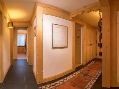 Eingangsbereich/Korridor (2)
