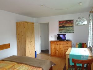 74415-Ferienwohnung-2-Gstadt am Chiemsee-300x225-4