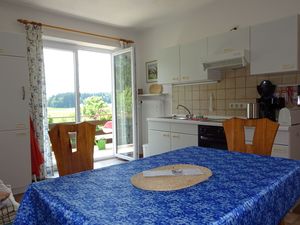 74425-Ferienwohnung-2-Gstadt am Chiemsee-300x225-5