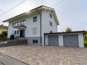 22610053-Ferienwohnung-6-Gstadt am Chiemsee-300x225-2