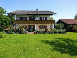 22886241-Ferienwohnung-4-Gstadt am Chiemsee-300x225-2