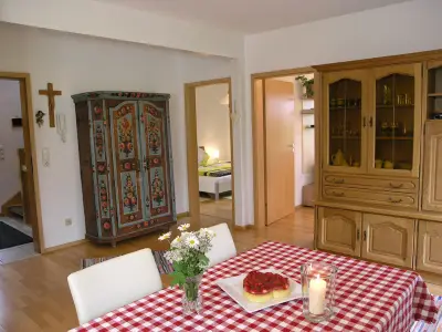 Ferienwohnung für 4 Personen (55 m²) in Gstadt am Chiemsee 3/8