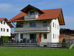 Ferienwohnung für 4 Personen (100 m²) in Gstadt am Chiemsee