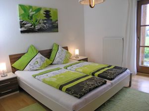 24006883-Ferienwohnung-4-Gstadt am Chiemsee-300x225-5