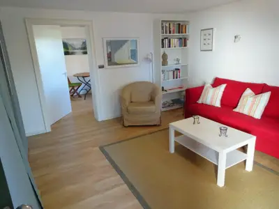 Wohnzimmer mit Schlafsofa