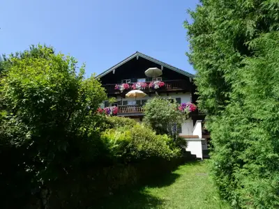 Ferienwohnung für 2 Personen (100 m²) in Gstadt a.Chiemsee 1/10