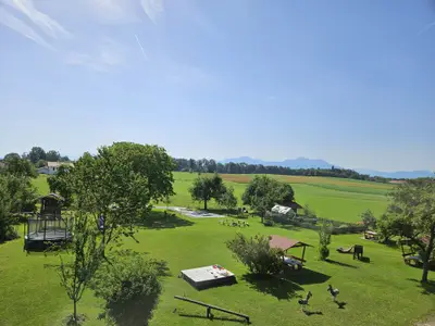 Garten & Spielplatz