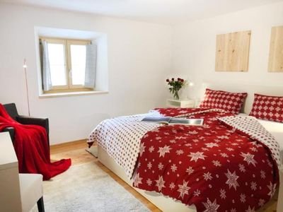 Schlafzimmer 2 - Neu Verdunklung mit Wabenplissees 