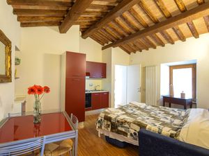 24003536-Ferienwohnung-4-Gubbio-300x225-2