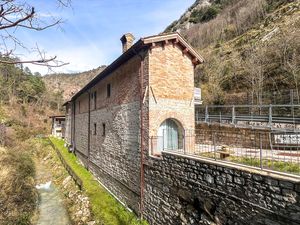 24003536-Ferienwohnung-4-Gubbio-300x225-4