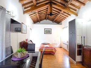 24003566-Ferienwohnung-3-Gubbio-300x225-2