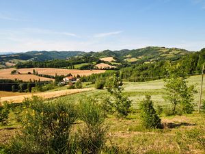 24055125-Ferienwohnung-5-Gubbio-300x225-4