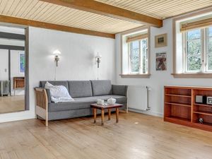 23746095-Ferienwohnung-4-Gudhjem-300x225-3