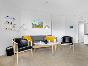 24038268-Ferienwohnung-6-Gudhjem-300x225-3