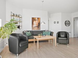 24043925-Ferienwohnung-6-Gudhjem-300x225-3